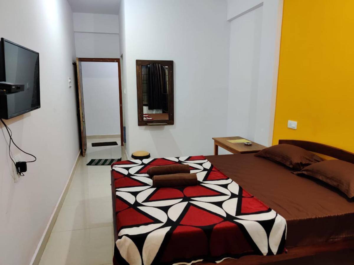 Hotel Prakash Holiday